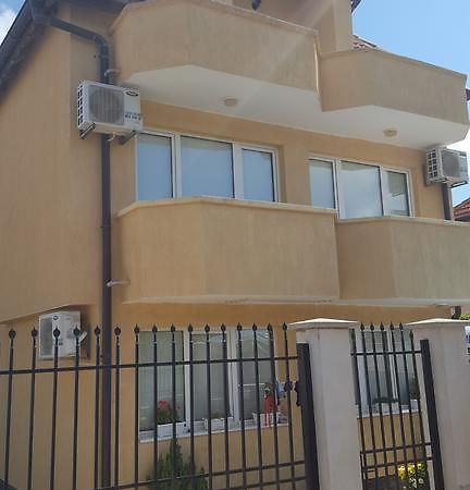 Villa Krisia Apartments Sozopol Exterior photo
